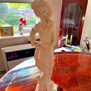 Giuseppe Armani Sculpture "lady with Poodle” Florence made in Italy